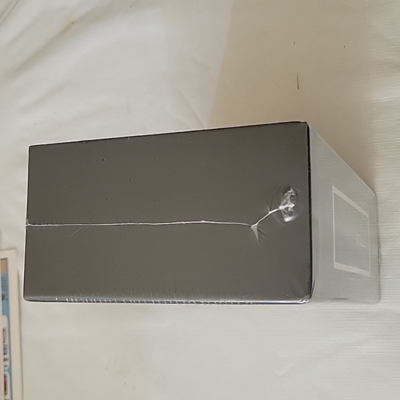 Little guides to style book,(winners choice) pick 1! - Picture 4 of 5